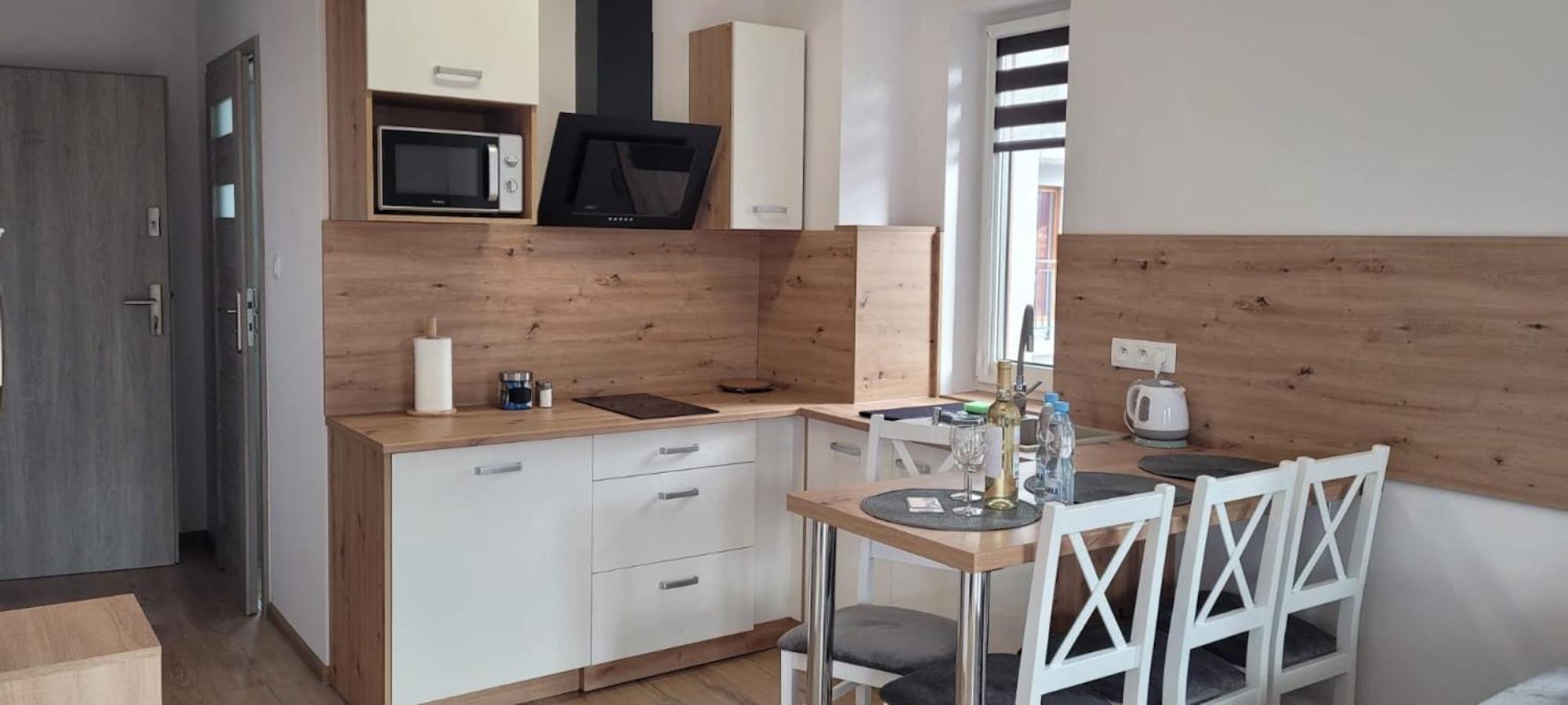 Kolorowe Cieplice - Apartamenty Z Widokiem Na Karkonosze Еленя-Гура Экстерьер фото